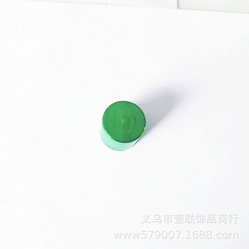 真空镀膜厂家专业提供UV加工反光杯塑料镀铝哑光 